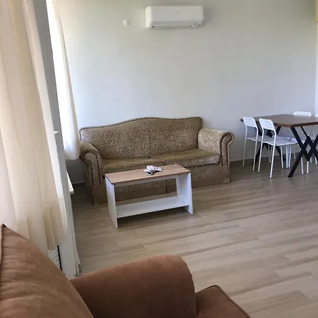 Renovated Modern House With Culture Park View *