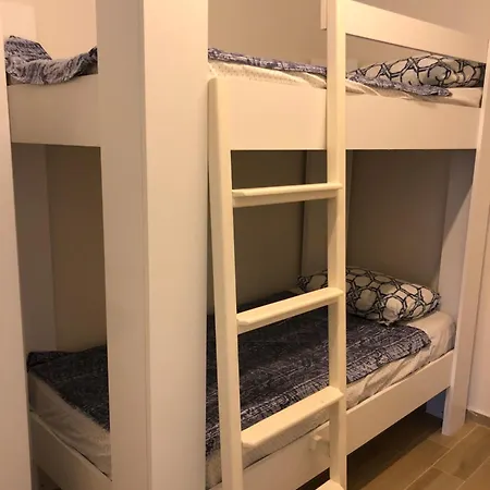 Renovated Modern House With Culture Park View Apartment