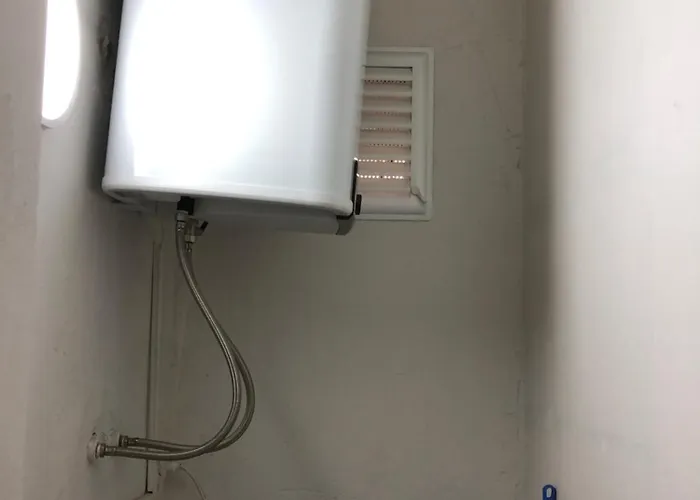 Renovated Modern House With Culture Park View *