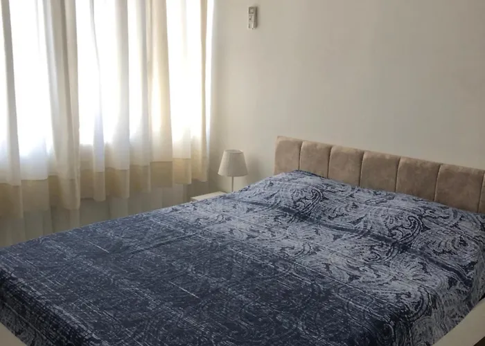 Appartement Renovated Modern House With Culture Park View