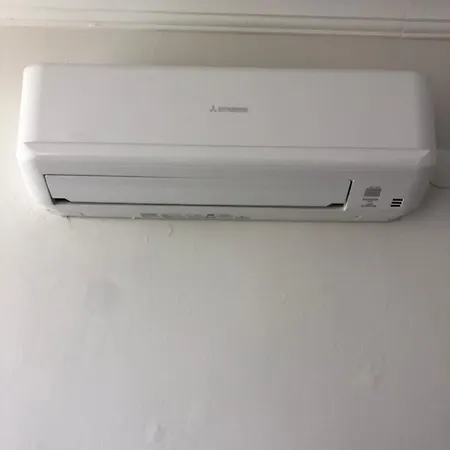 Renovated Modern House With Culture Park View Apartmán İzmir